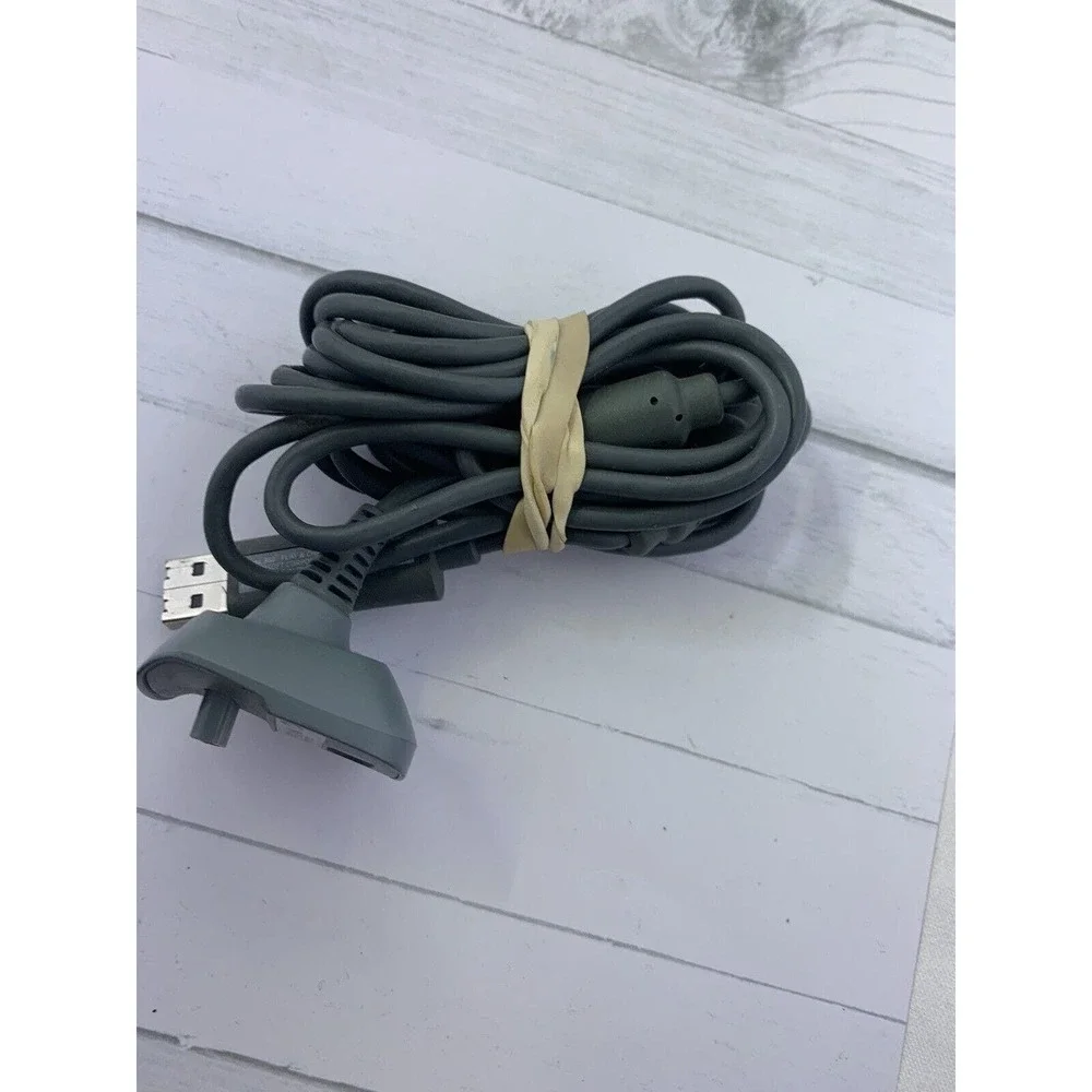 Genuine Microsoft Xbox 360 Play Charge Kit Cable OEM Official Original